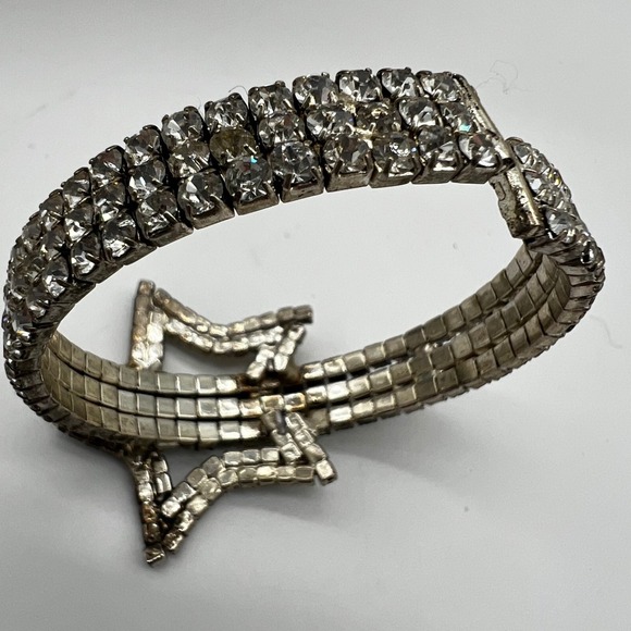 Vintage Rhinestone Star Stretch Bracelet – Silver Tone Statement Cuff Style - Picture 6 of 8